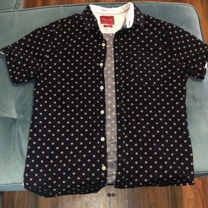 Men’s Blue Button-Down